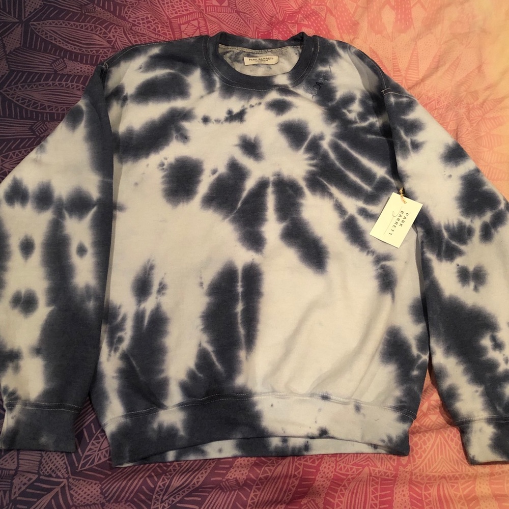 Park Barrett LOVE Tie Dye Sweatshirt embroider